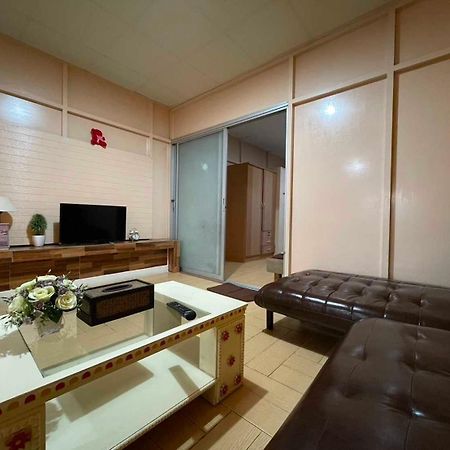 Oyo 75486 Anna Residence Jomtien Екстер'єр фото