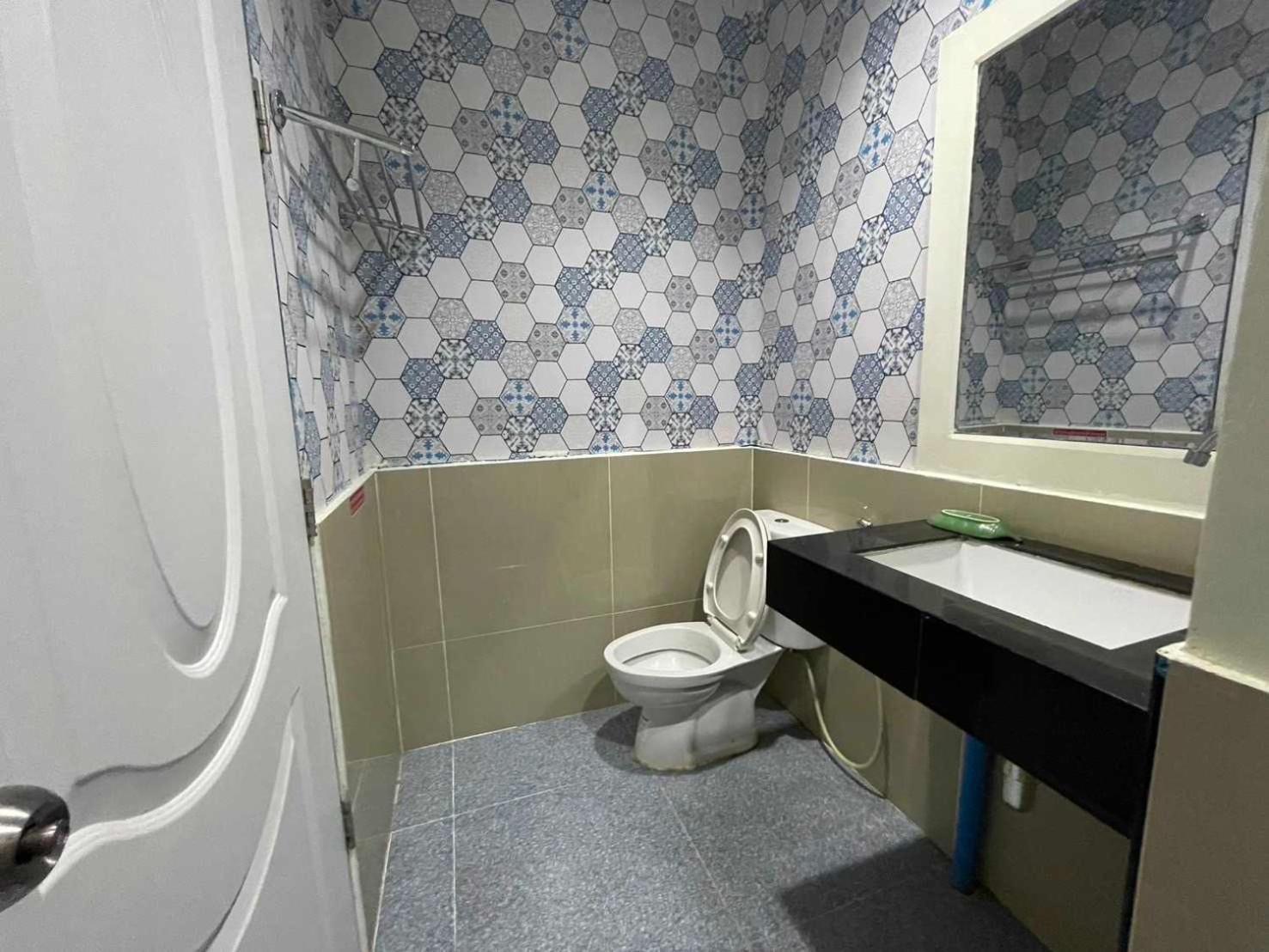 Oyo 75486 Anna Residence Jomtien Екстер'єр фото