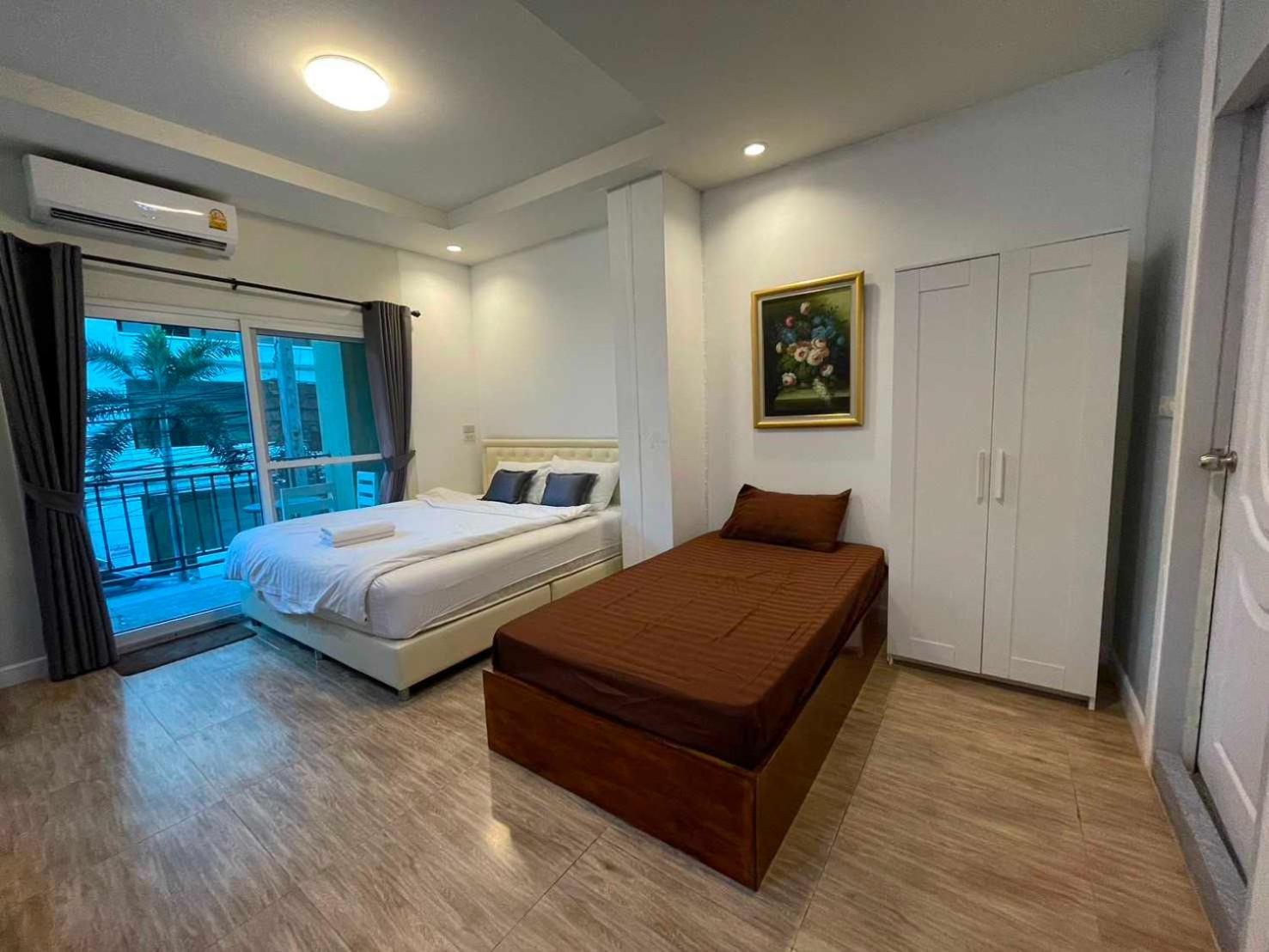 Oyo 75486 Anna Residence Jomtien Екстер'єр фото