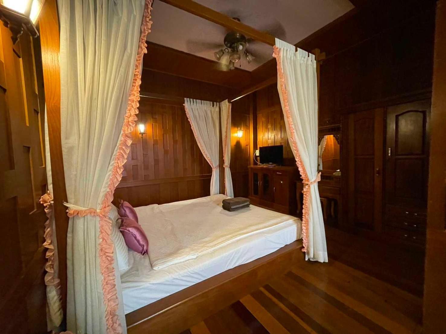 Oyo 75486 Anna Residence Jomtien Екстер'єр фото