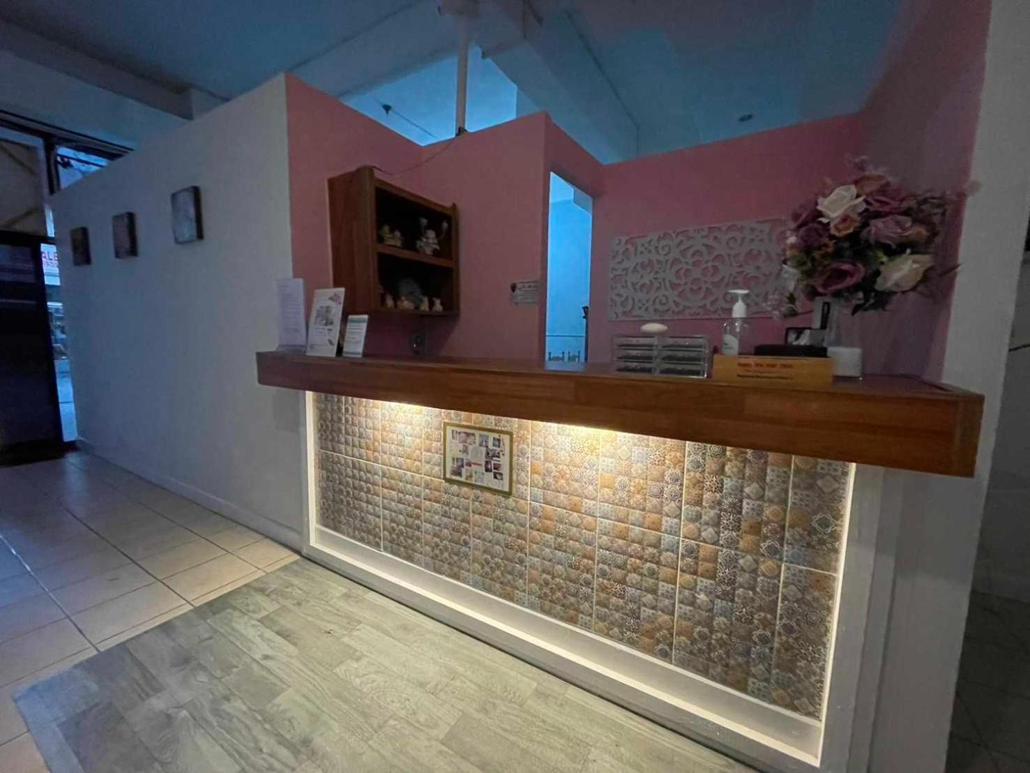 Oyo 75486 Anna Residence Jomtien Екстер'єр фото