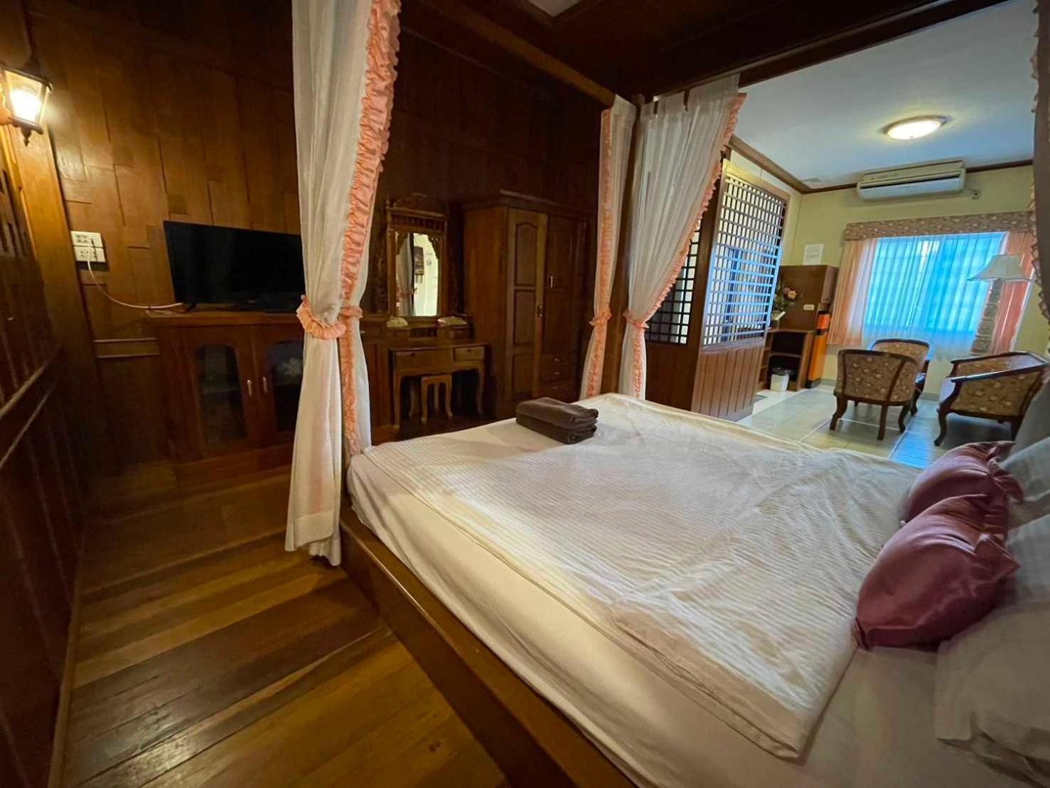 Oyo 75486 Anna Residence Jomtien Екстер'єр фото