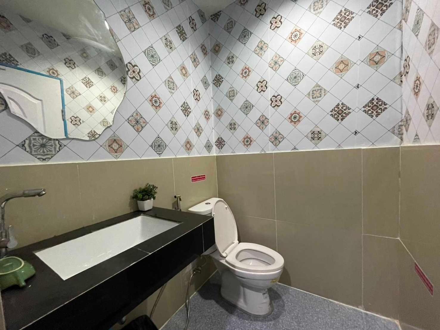 Oyo 75486 Anna Residence Jomtien Екстер'єр фото
