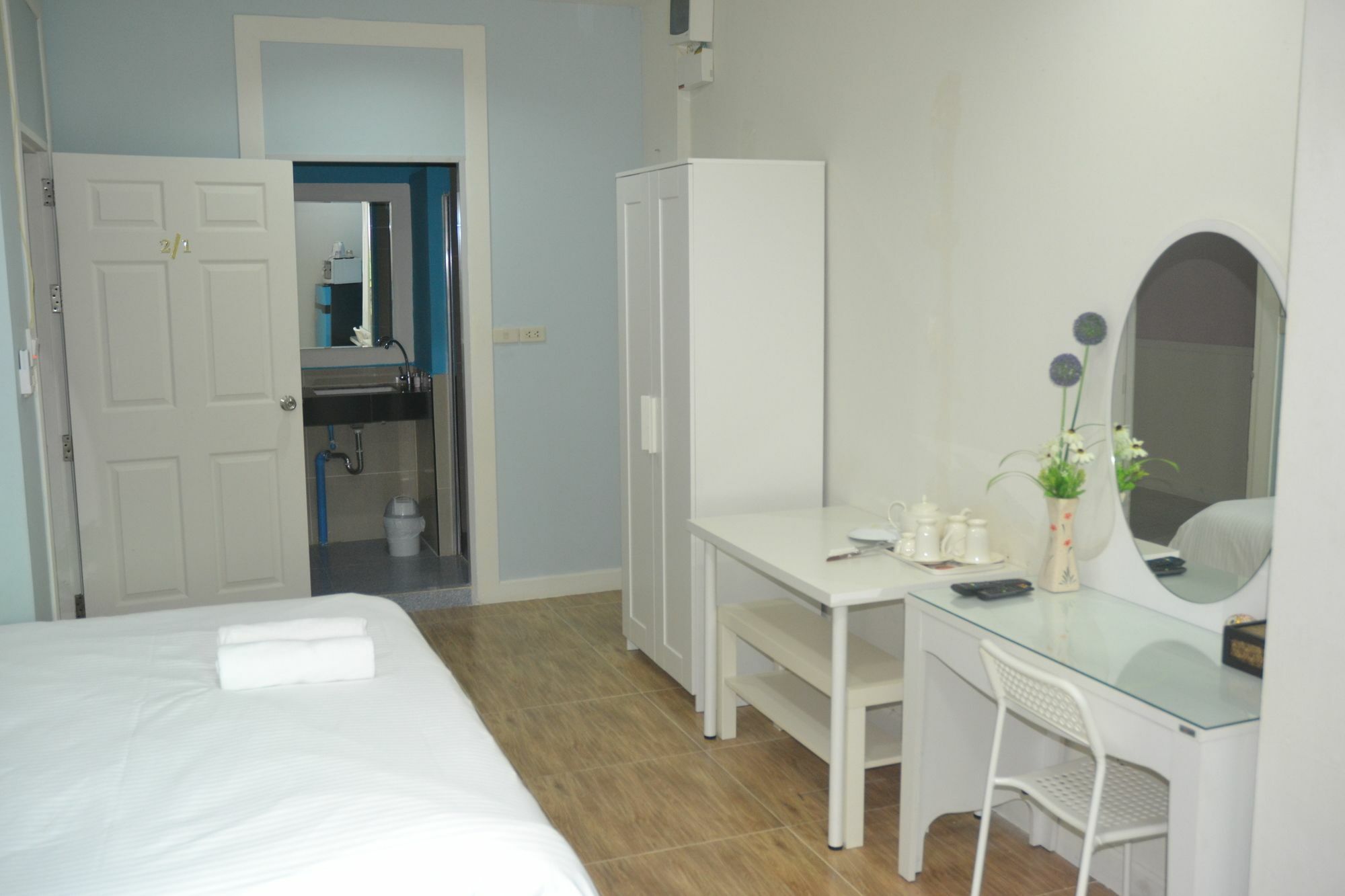 Oyo 75486 Anna Residence Jomtien Екстер'єр фото